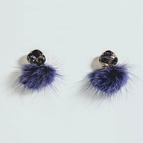 ミンクファー・スワロピアス/ イヤリング （ブルー）- Mink Fur・ Swaro  Earrings  (BLUE )   (品番ES-5)