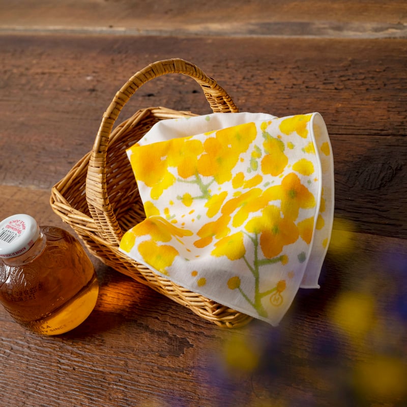 ガーゼハンカチ / 菜の花 / 手描き染め | 染め屋ひよこまめ