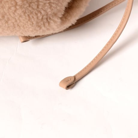 ブルネロクチネリ Brunello Cucinelli ムートン巾着バッグ ベージュ レザーバッグ イタリア製 レディース 正規取扱