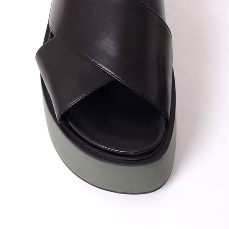 マルニ Marni ウェッジウッドサンダル カーフスキン ブラック