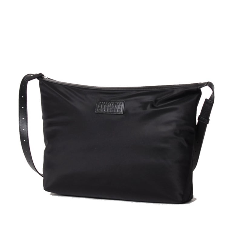 エムエムシックス メゾンマルジェラ MM6 MAISON MARGIELA