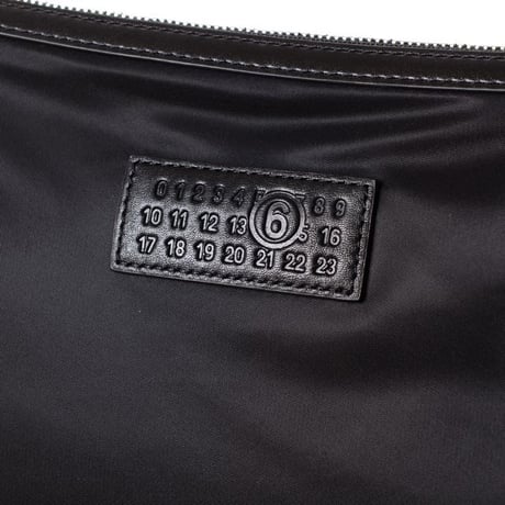 エムエムシックス メゾンマルジェラ MM6 MAISON MARGIELA ニューメリッククロスボディバッグ ナイロン ブラック 正規取扱