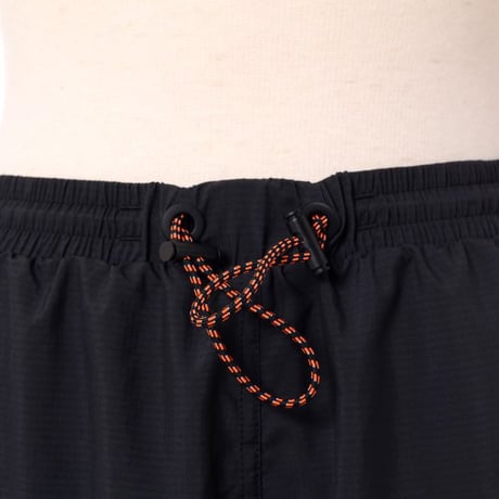 ステラマッカートニー stella mccartney TRUEPACEランニングショートパンツ リサイクルポリエステル ブラック