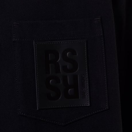 ラフシモンズ RAF SIMONS Oversized bicolor denim shirt with R pin in back コットン ブラックホワイト