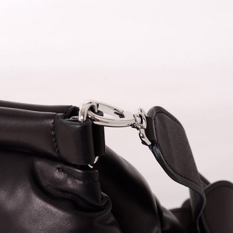メゾン マルジェラ Maison Margiela グラムスラムクラシックミディアムバッグ レザー ブラック