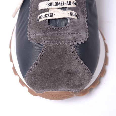 ブルネロクチネリ Brunello Cucinelli スニーカー バックスキンなど ダークグレー