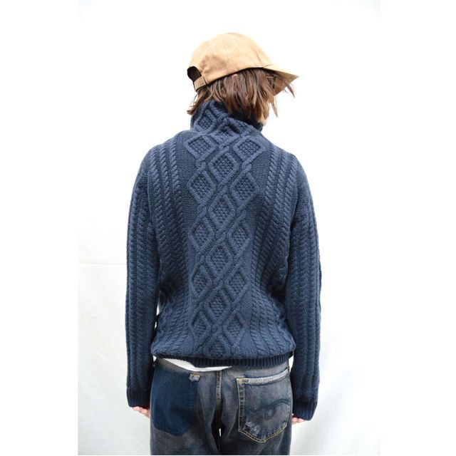 クイーンアンドベル queene and belle ハイネックアラン編みセーター