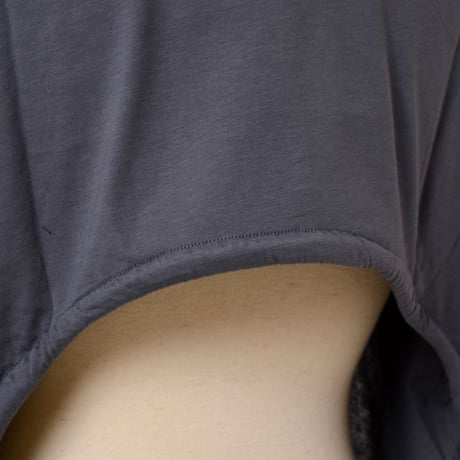 テラ TELA 背中シャーリングTシャツ コットン グレー
