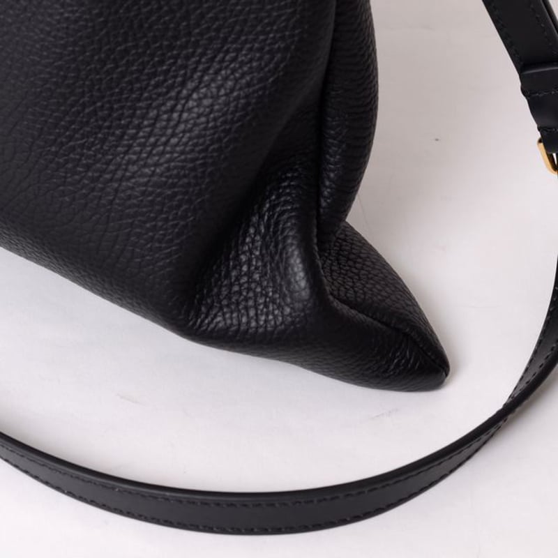 マルニ Marni VENICE ヴェニスミディアムバケットバッグ マルニ Marni VENICE ヴェニスミディアムバケットバッグ
