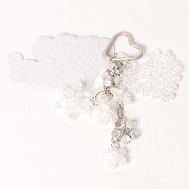 チカ キサダ chika kisada ロゴハートフラワーチャーム ブレスなど