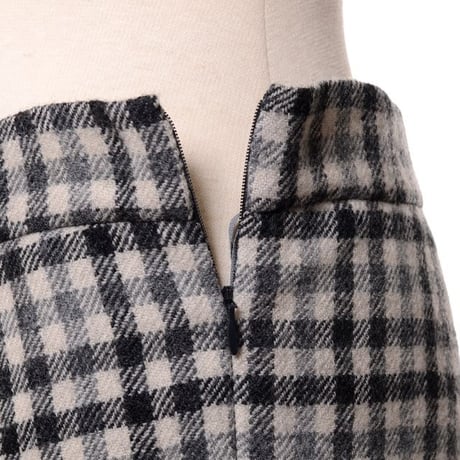 ブルネロクチネリ Brunello Cucinelli タック使いスカート ウール ベージュチェック