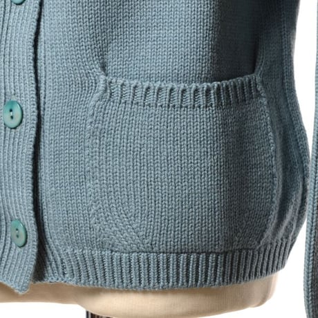 インポートブランド import brand HAWICO Scotland（ホイコ スコットランド）襟付きカーディガン カシミア アイスブルー