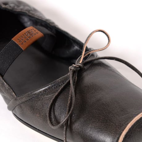 エムエムシックス メゾンマルジェラ MM6 MAISON MARGIELA スクエアトゥレザーバレエシューズ 牛革 ブラウン 正規取扱