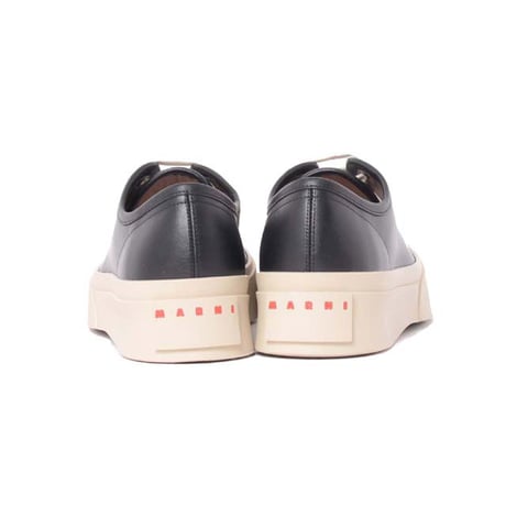 マルニ Marni シューズ 牛革 ブラック