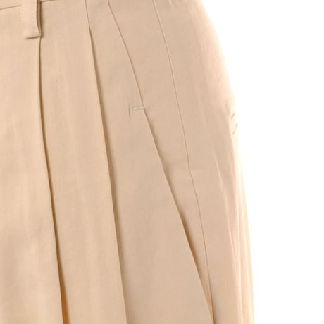 テラ TELA タック使いパンツ レーヨンストレッチ ベージュ