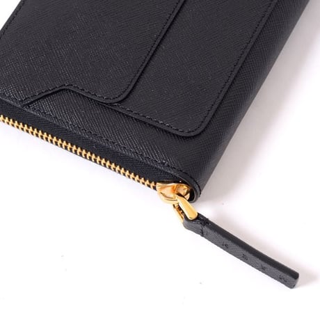マルニ Marni ラウンドジップ長財布 サフィアーノレザー ブラック
