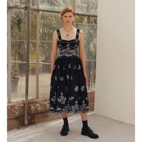 アーデム ERDEM ボリュームスカート コットンサッカー生地 ブラック