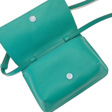 マルニ Marni ショルダーレザーバッグ 牛革羊革 グリーン