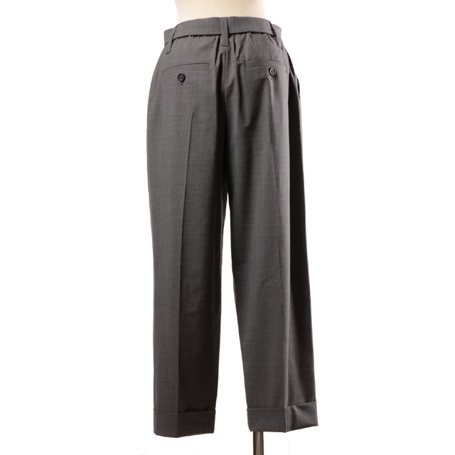 ブルネロクチネリ Brunello Cucinelli ベルト付きタックパンツ