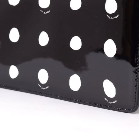 マルニ Marni チェーン付きロングウォレット パテントレザー 水玉