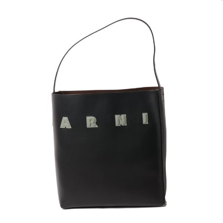 マルニ Marni Museoミディアムホーボーバッグ スムースカーフスキン ブラック
