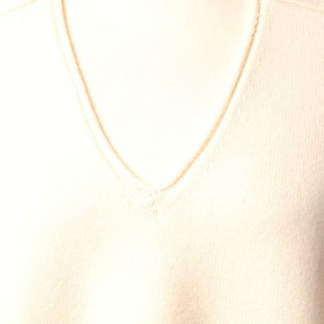 エクストリームカシミヤ extreme cashmere x Ｖネックセーター カシミア クリーム