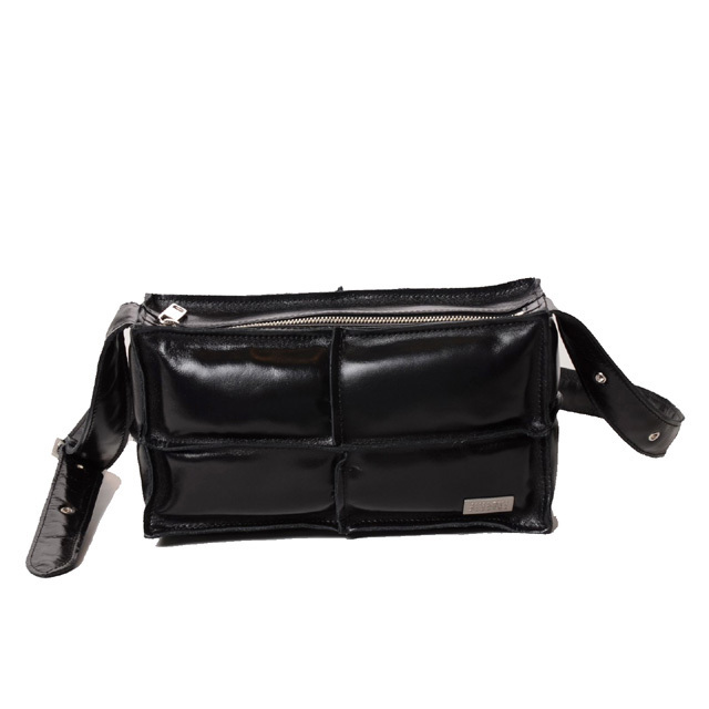 エムエムシックス メゾンマルジェラ MM6 MAISON MARGIELA