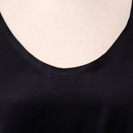 エムエムシックス メゾンマルジェラ MM6 MAISON MARGIELA Ｖネックブラウス サテン ブラック