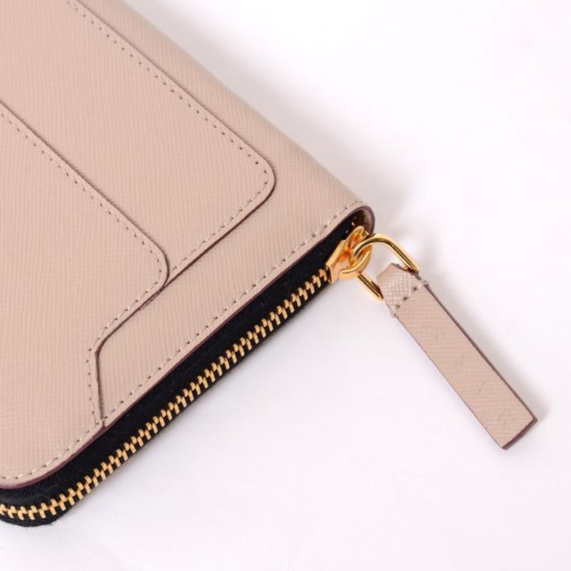 マルニ Marni ジップアラウンド長財布 サフィアーノレザー ベージュ 
