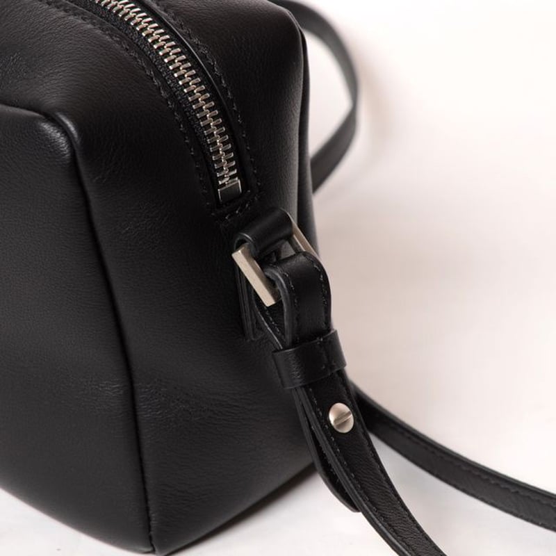 【未使用品】メゾンマルジェラ クロスボディバッグ カーフスキン ブラック エムエムシックス メゾンマルジェラ MM6 MAISON MARGIELA