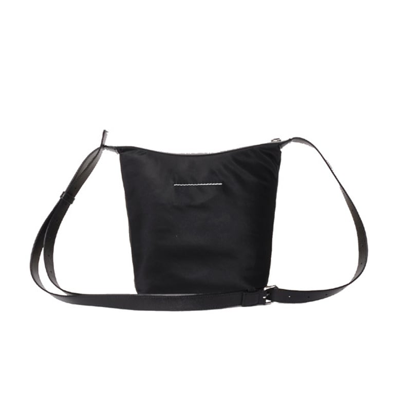 エムエムシックス メゾンマルジェラ MM6 MAISON MARGIELA