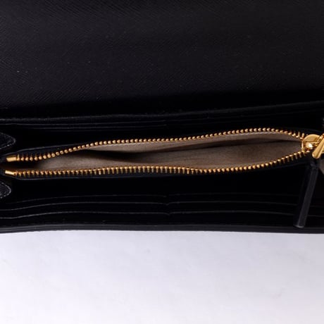 マルニ Marni ボタン付き長財布 サフィアーノレザー ブラック
