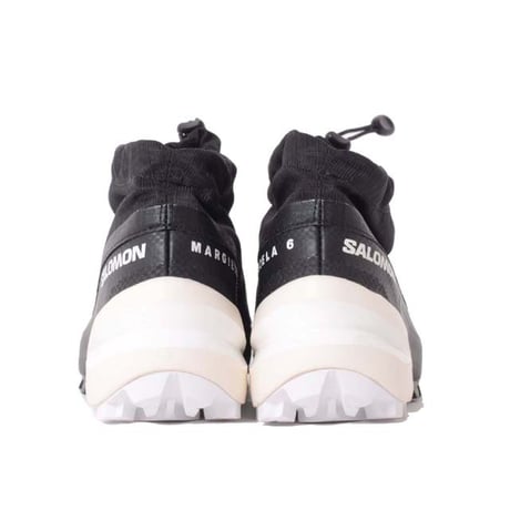 エムエムシックス メゾンマルジェラ MM6 MAISON MARGIELA レディース サロモンクロスクロ―シューズ アウトドアプレインエア ブラック