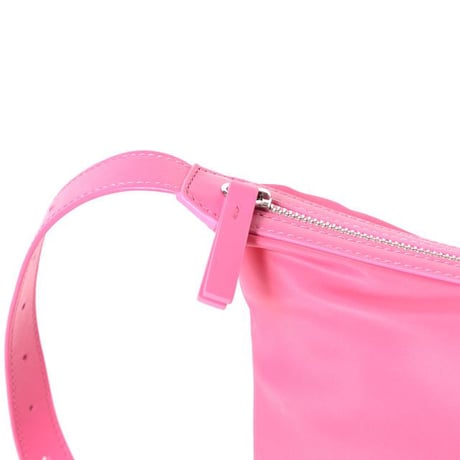 エムエムシックス メゾンマルジェラ MM6 MAISON MARGIELA ニューメリッククロスボディバッグ ナイロン フューシャピンク 正規取扱