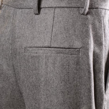 インポートブランド import brand マーロ malo タック使いストレートパンツ ウールストレッチ グレー