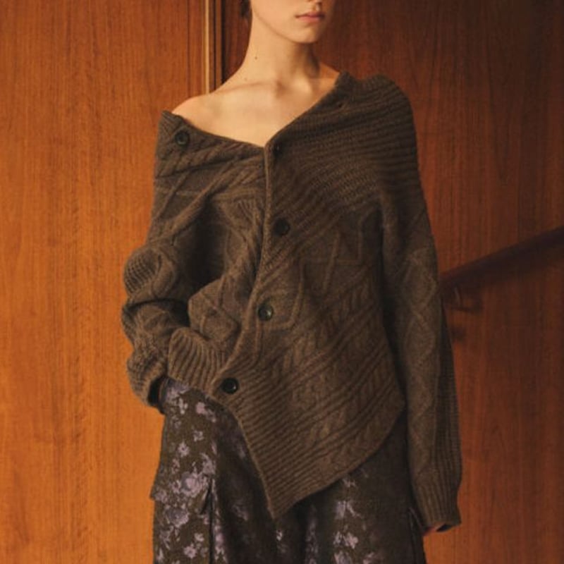 20471120変形カーディガン 20471120 変形ニットカーディガン 茶 セール
