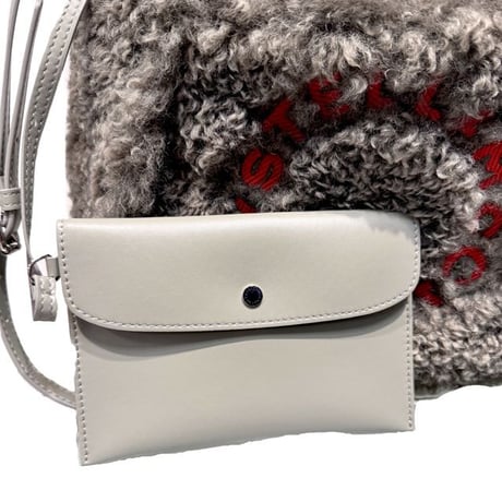 ステラマッカートニー stella mccartney ロゴクロスボディバッグ エコファー グレー 正規取扱