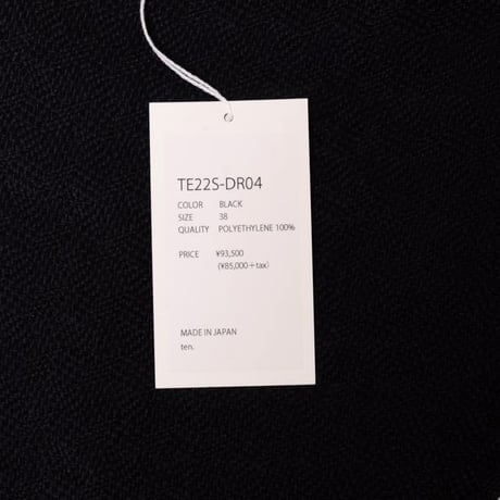 テン ten. プリーツノースリワンピース サテン ブラック