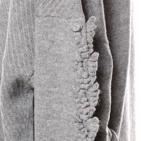 バリー BARRIE ハイネック袖刺繍セーター カシミヤ グレー