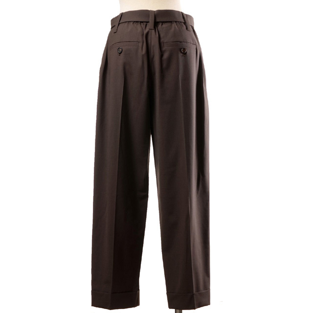 ブルネロクチネリ Brunello Cucinelli ベルト付きタックパンツ