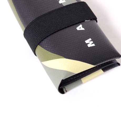 マルニ Marni 3つ折り財布 セルロースなど グリーンカモフラージュ