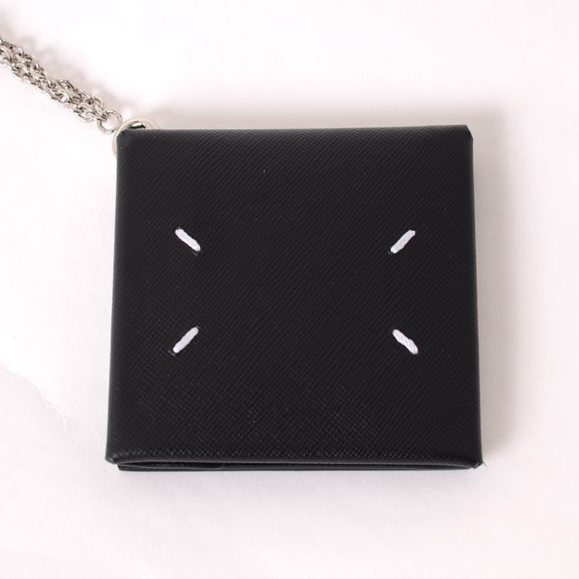 メゾン マルジェラ Maison Margiela カードチャーム レザーなど