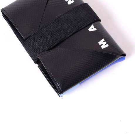 マルニ Marni カードケース PVC ブラックブルーカモフラージュ