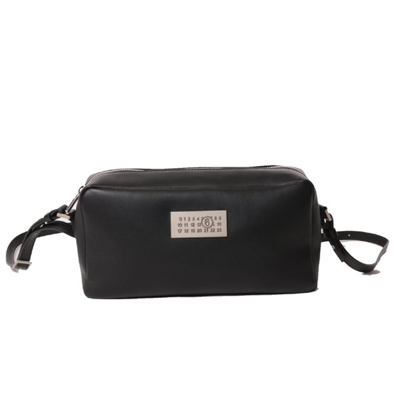 【未使用品】メゾンマルジェラ クロスボディバッグ カーフスキン ブラック エムエムシックス メゾンマルジェラ MM6 MAISON MARGIELA