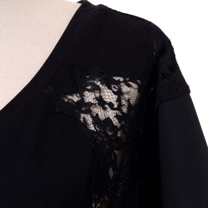 Ermanno Scervino エルマンノシェルビーノ　レーストップス エルマノシェルビーノ ermanno scervino Vネックショート丈