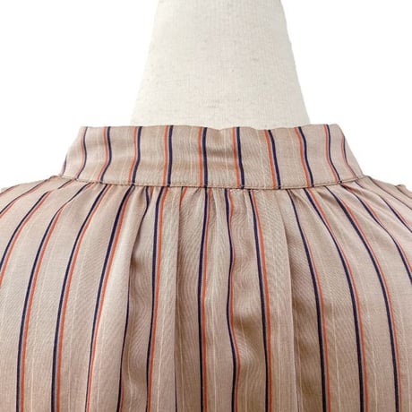 クリスティーナティ Kristina Ti ノーカラーワイドブラウス シルクレーヨンサテン ベージュマンダリンストライプ 正規取扱