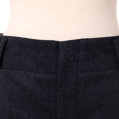 スタジオヨコ Studio yoCo フレアーシルエットパンツ ウールストレッチ チャコールグレー