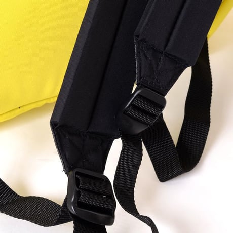 エムエムシックス メゾンマルジェラ MM6 MAISON MARGIELA イーストパック変形バックパック ポリエステルなど イエロー