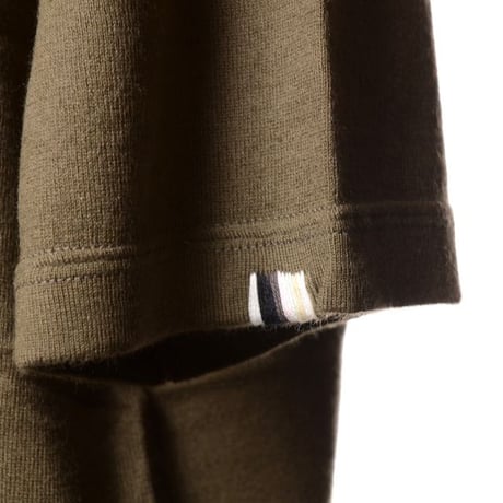 エクストリームカシミヤ extreme cashmere x cleanVネック半袖カットソー コットンカシミヤ アーミー 正規取扱