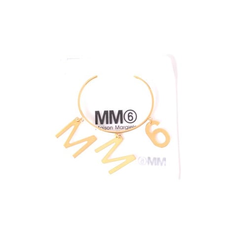 エムエムシックス メゾンマルジェラ MM6 MAISON MARGIELA MM6ロゴ付きバングル 真鍮 ゴールド